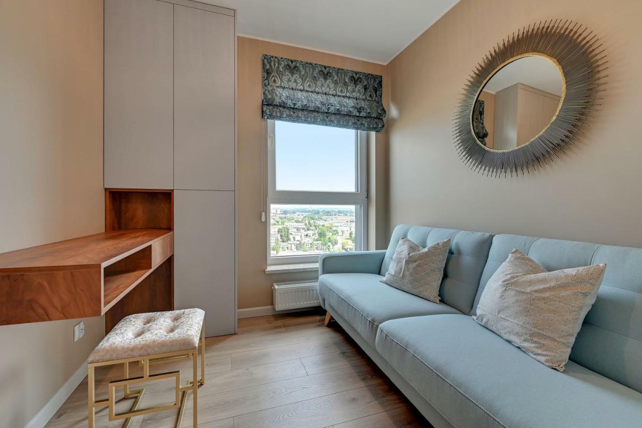 Blue Mandarin Premium Apartment กดัญสก์ ภายนอก รูปภาพ