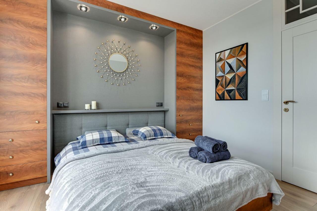 Blue Mandarin Premium Apartment กดัญสก์ ภายนอก รูปภาพ